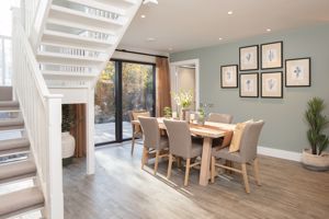 Dining Room- click for photo gallery